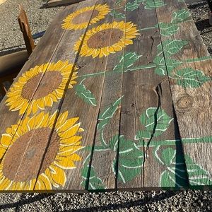 Jumbo reusable sunflower stencil 🌻